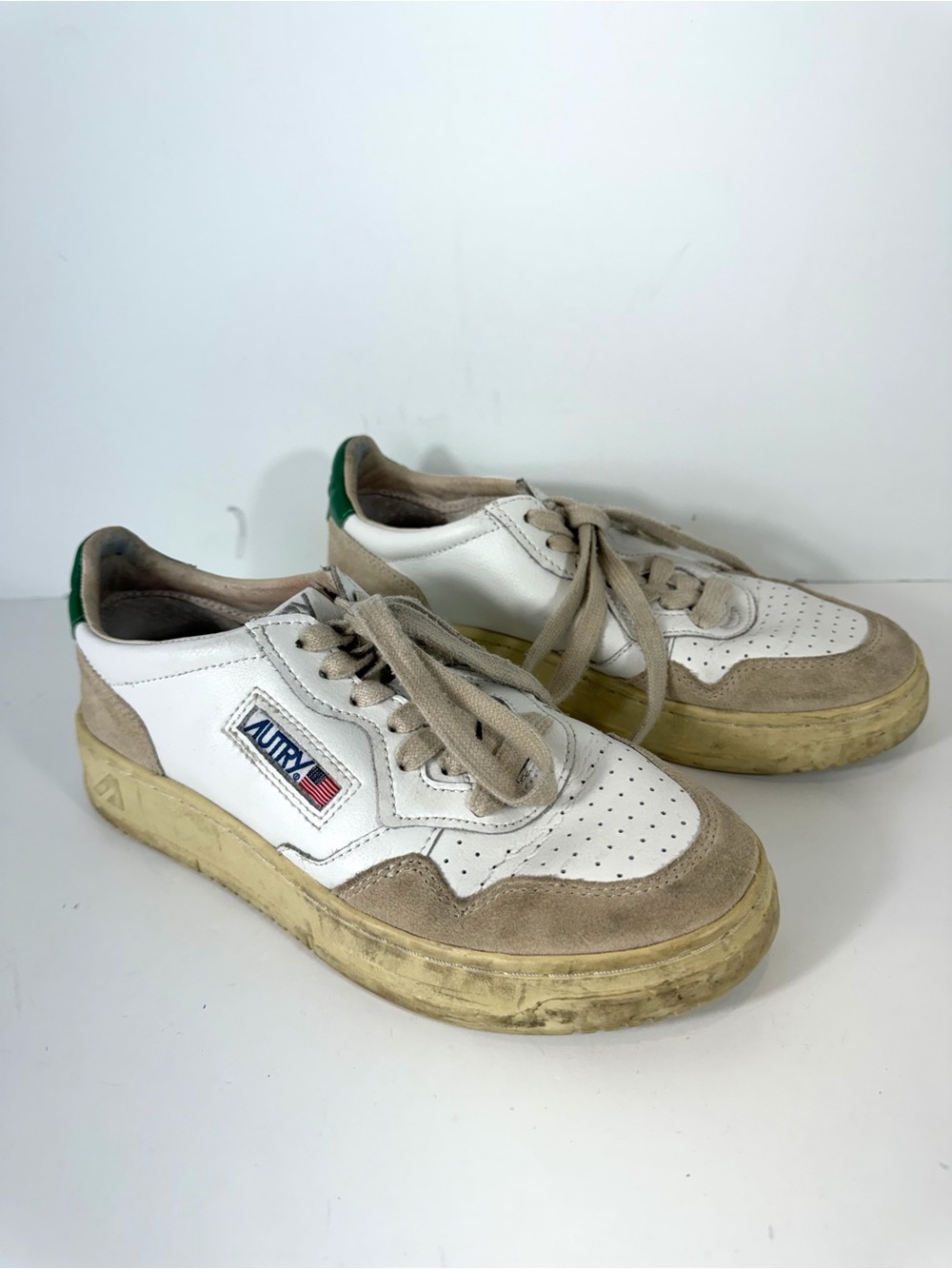Autry Medalist Low Sneakers White Leather Beige Suede Green - Size 37 (US 7)